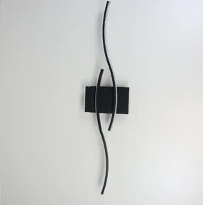 Хвилеподібне настінне LED бра Silk B377-1000 BK 60W