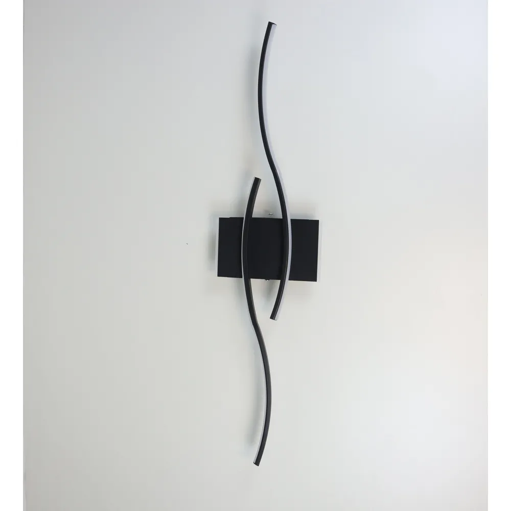Хвилеподібне настінне LED бра Silk B377-1000 BK 60W  - фото 3